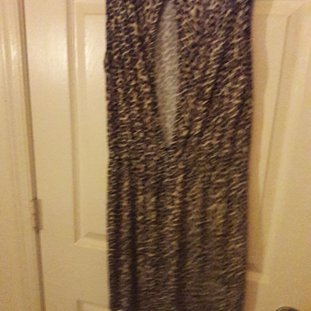 Dress - Picture 3 of 4